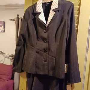 Women's Dress Suit